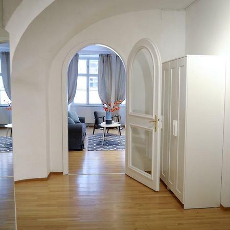 City Center Apartment Vienna Luaran gambar